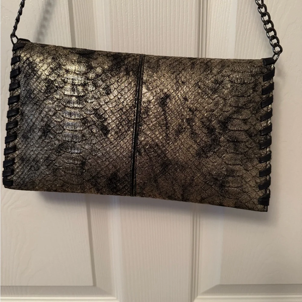 Elegant Black and Gold VENUS Women's Bag